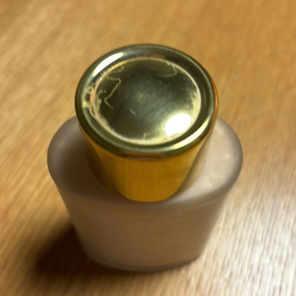 Estee Lauder Demi Matte Oil Free Loose Powder - Light 02 - VINTAGE Unused Bottle